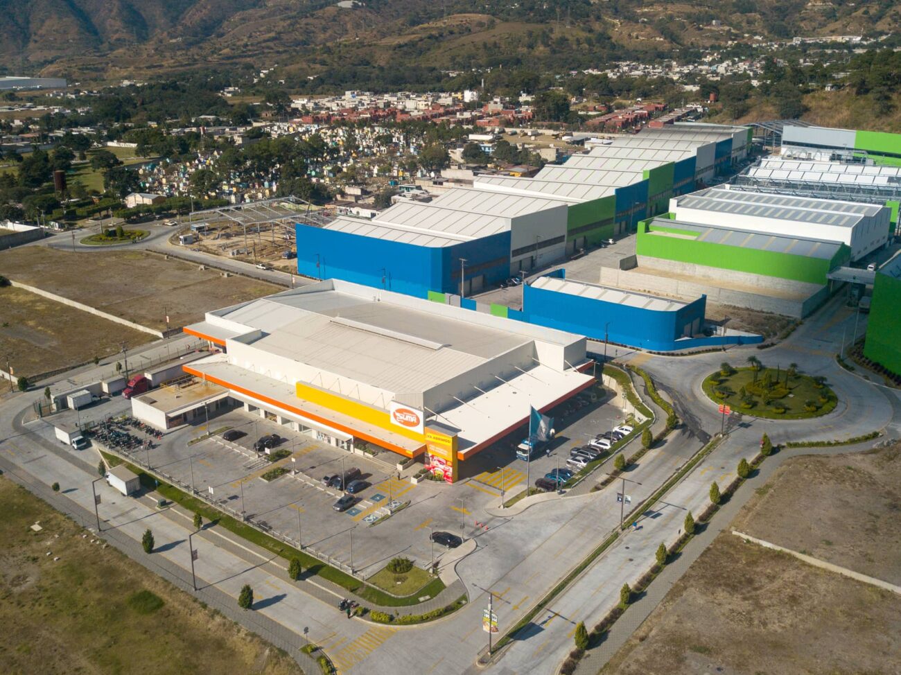 Comercial – LC Constructora